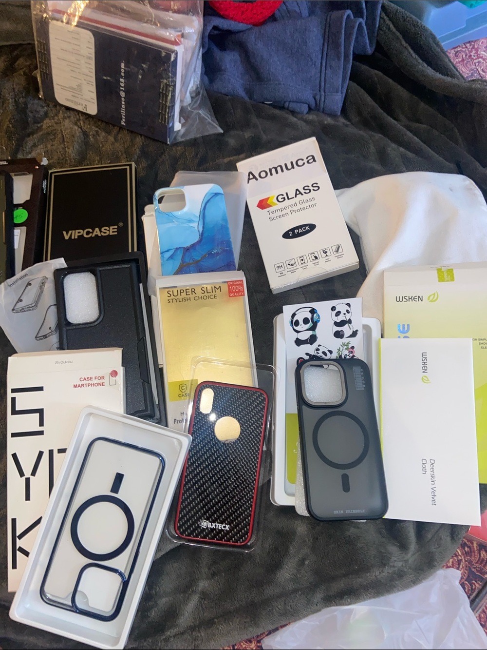 Assorted iPhone Cases Set/6